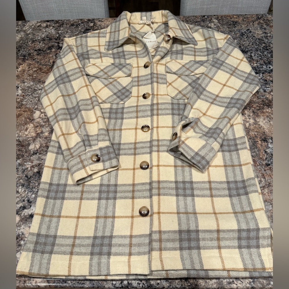 NWOT: Hem & Thread Cream and Gray Plaid Button-Up Shacket